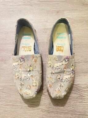 TOMS Women's Disney X Seven Dwarfs Classics Slip-On Size 8 Alpargata Shoes